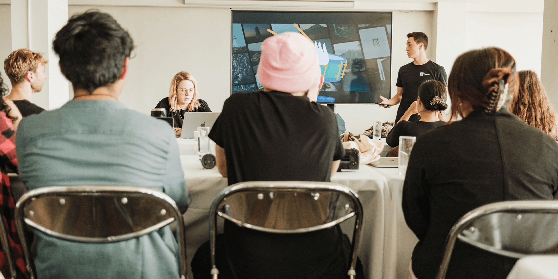 Functions of digital agencies