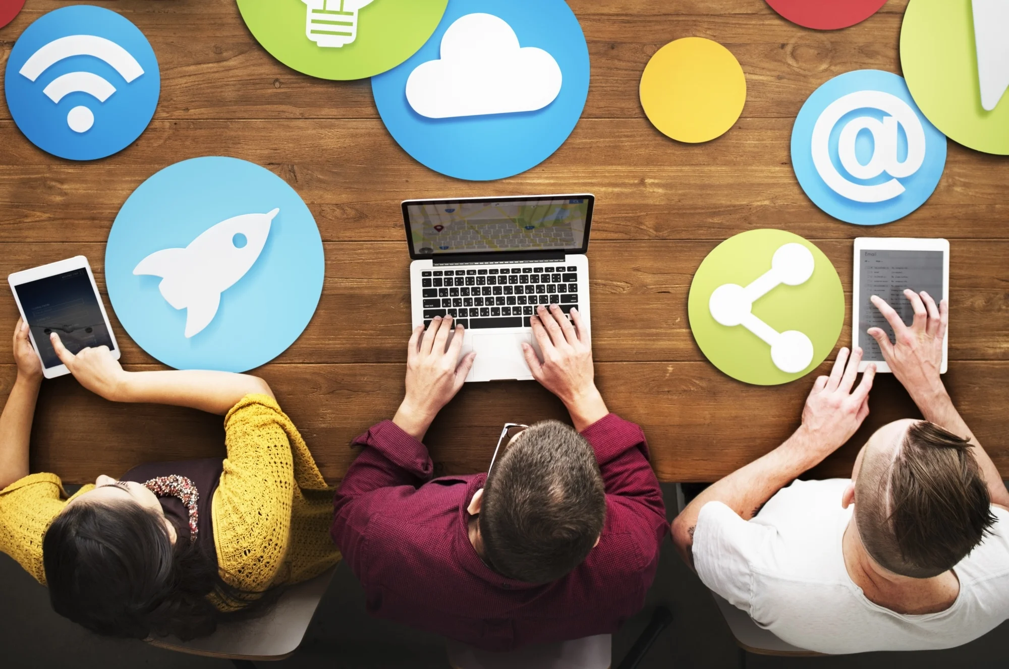 10 Tips to Grow on Social Media